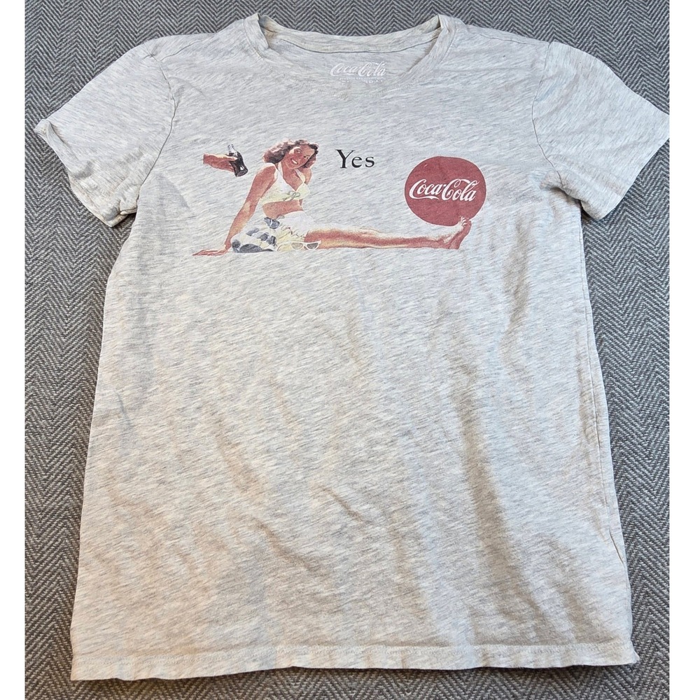 Lucky Brand Coca-Cola Graphic Tee Gray Vintage Style Pinup Girl Small